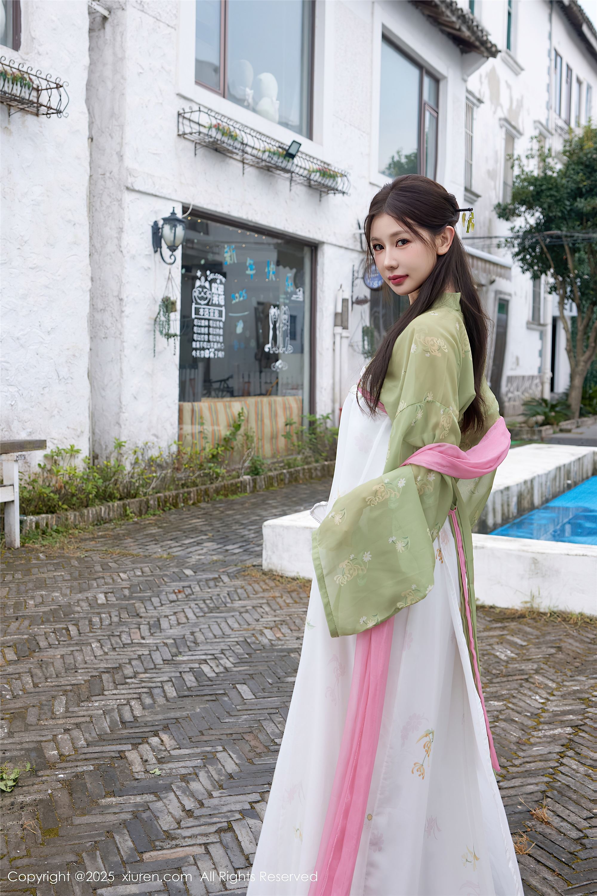 Xiuren秀人网 2025.09.30 NO.10834 尹甜甜sunny